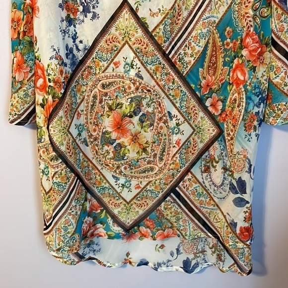 Isabel Hayley Patchwork Floral Paisley Tunic Semi to Sheer Blouse size 1X - Picture 13 of 15